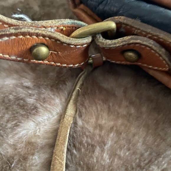 Dooney & Bourke  Handbag All Weather Leather USA pebbled blue Equestrian Vintage - Picture 11 of 15